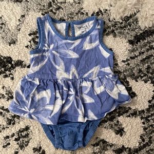 🪻Carter’s Romper🪻